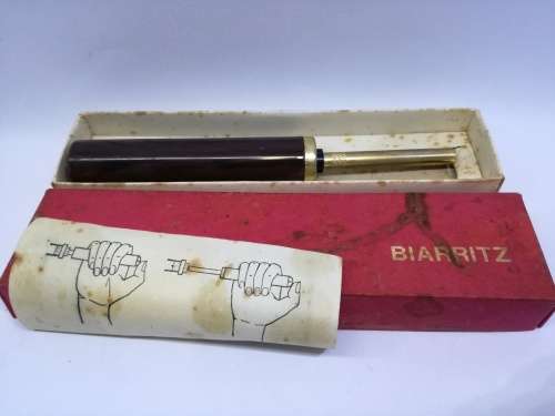Antique air Biarritz cork opener