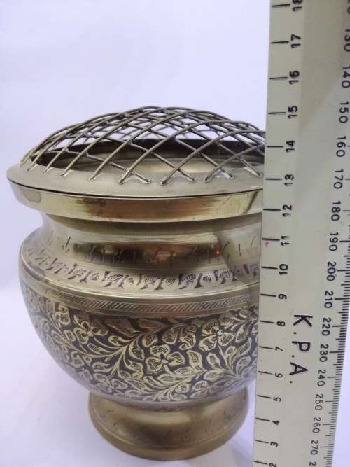 Brass rose bowl - Pretty!