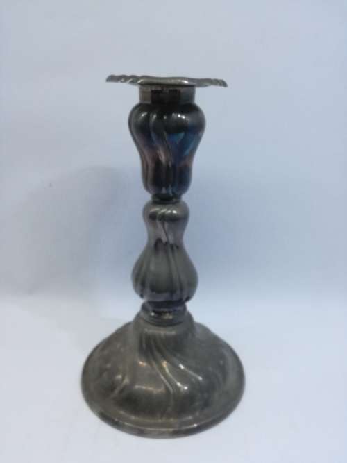 Candle holder