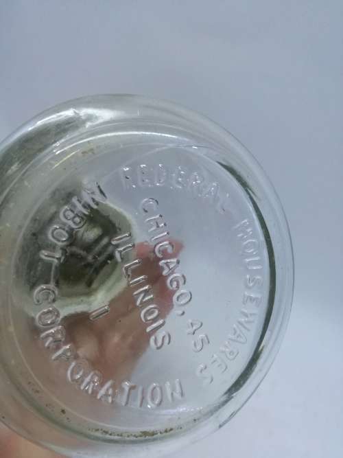 Vintage Chicago Federal Nut/Spice Grinder green and white