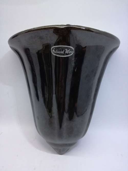 Silwood ware wall scone