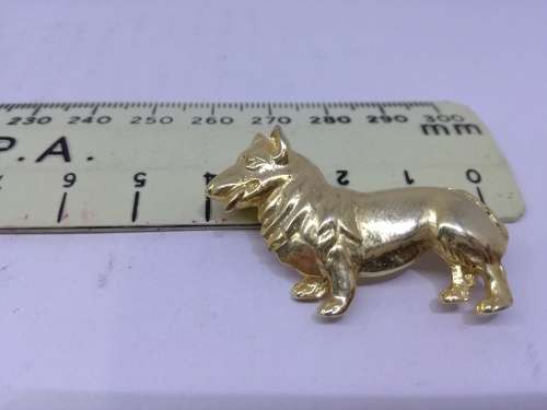 A doggie  brooch