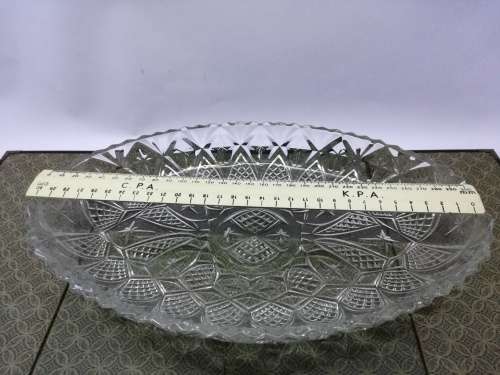 Pretty oval pressed glass bowl