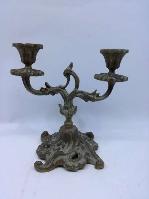 Candle holder