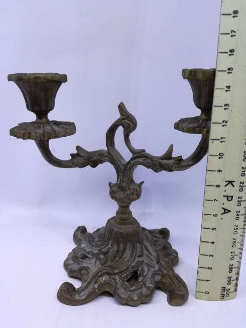 Candle holder