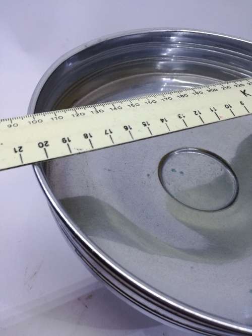Footed bowl
