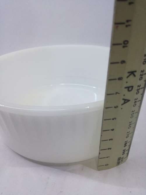 Stunning vintage milk glass mixing bowl