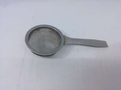 Tea strainer