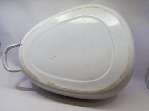 Enamel bed pan
