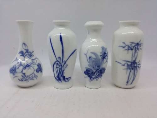 Paper-thin porcelain vases