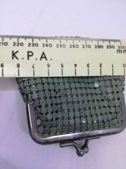 Metal coin purse
