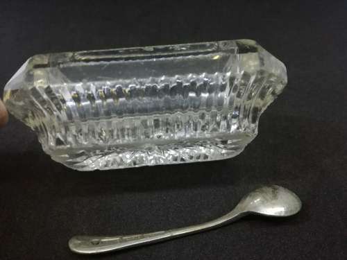 Small cut glass salt pot and spoon - the glass has a few small chips but still useable