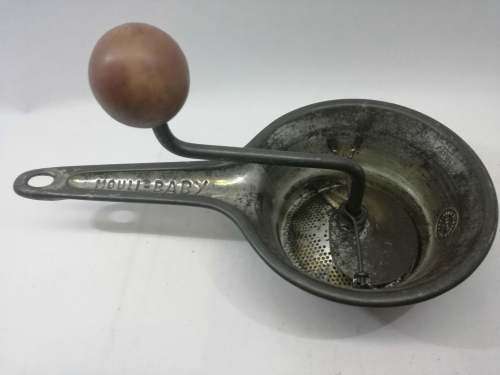 Mouli baby food maker