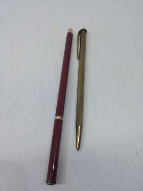 Small pen and pencil