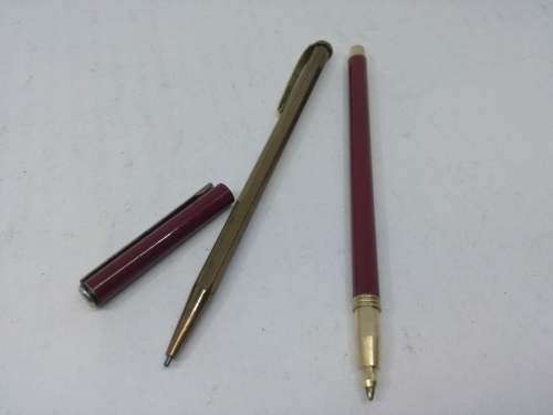 Small pen and pencil