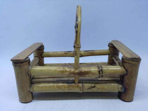 Bamboo condiment holder