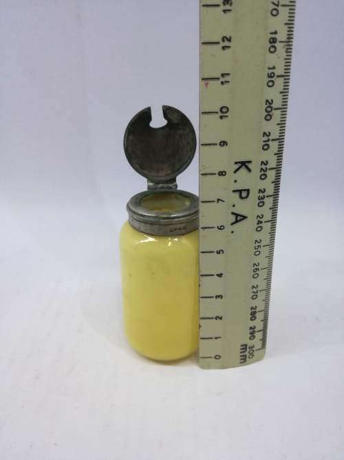 Adorable yellow bottle