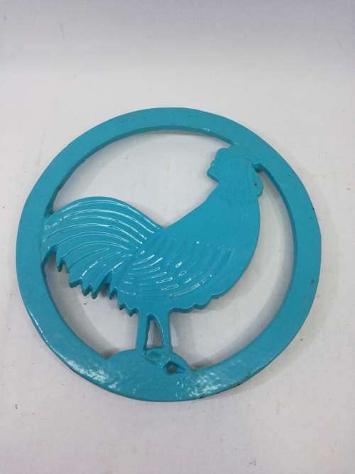 Trivet