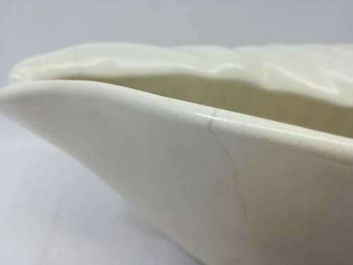 Vintage Drostdy ware Shell - two hairline cracks