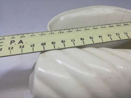 Vintage Drostdy ware Shell - two hairline cracks