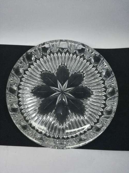 Stunning heavy glass bowl