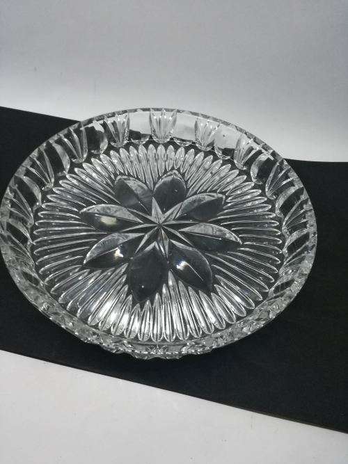Stunning heavy glass bowl