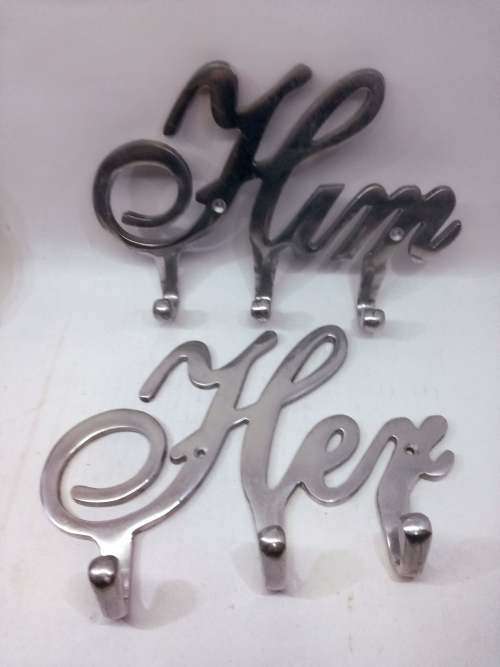 His/Hers aluminium hooks