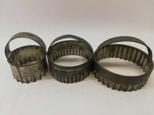 Set cookie cutters