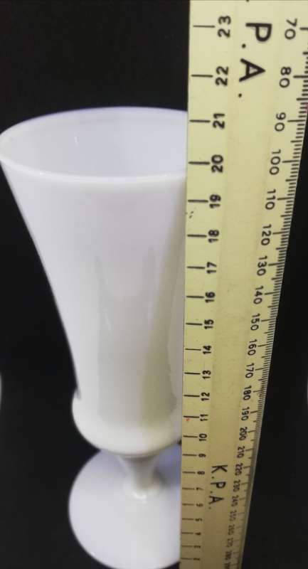 Milk glass vase