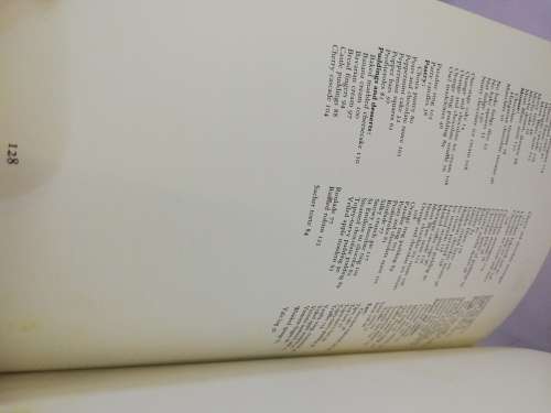 Cadbury`s Chocolate Cookbook. Vintage Cookery Book. 1970`s.