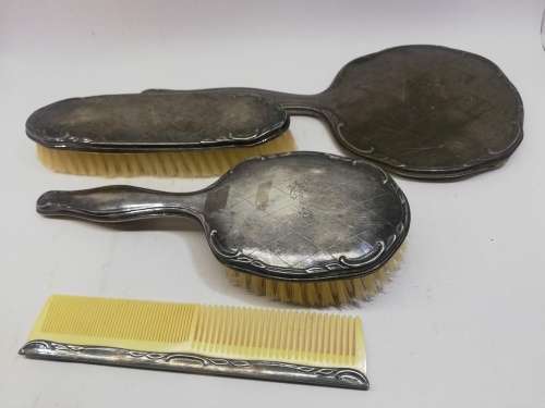 Vintage Alpaca 4 piece vanity set - Lynette 19-3-1963