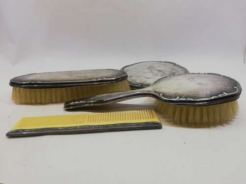 Vintage Alpaca 4 piece vanity set - Lynette 19-3-1963
