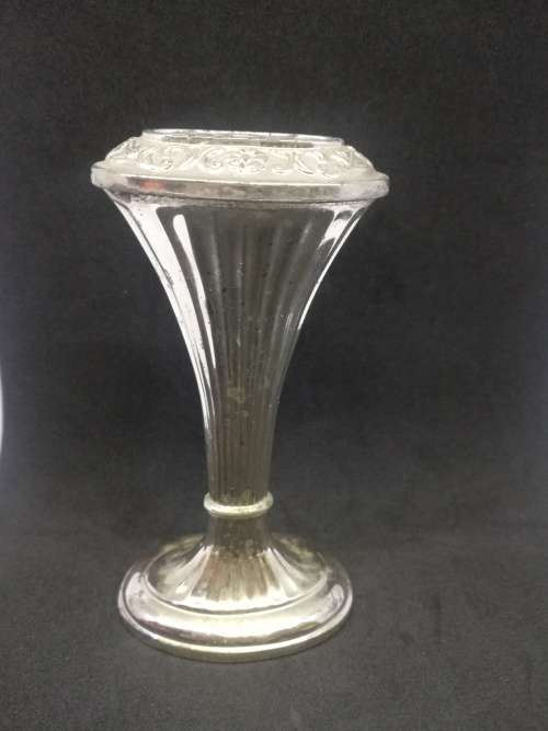 Vintage posy vase