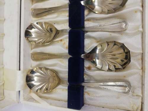 Box set of spoons Sheffield Sepelia England