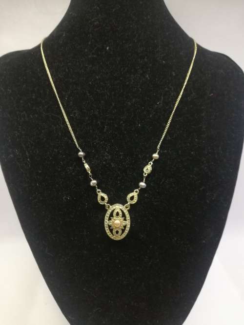 Gold color necklace