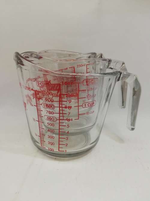 Scares Anchor Hocking Fire King measuring jug set - LOOK!!