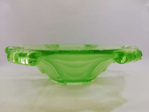 Green Art Deco bowl - a stunner!
