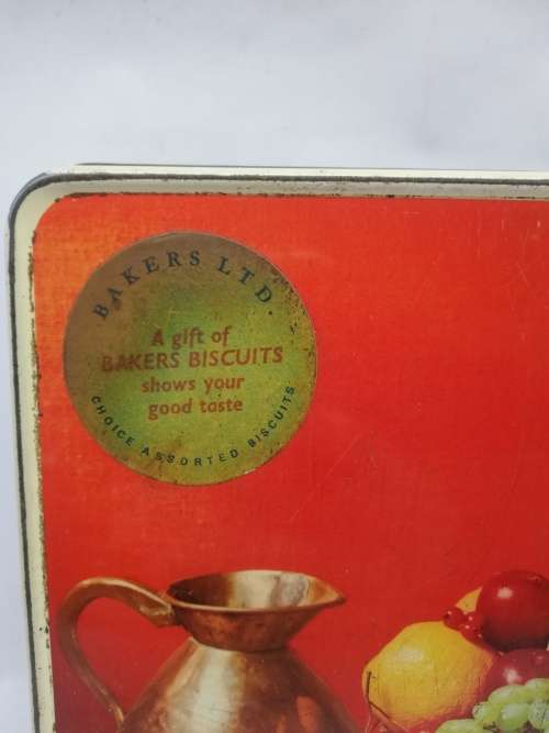 Bakers tin