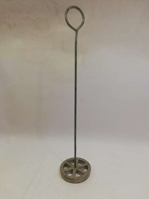 Snackle handle and form