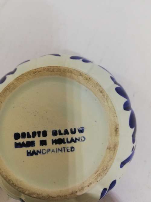 HOLLAND DELFT ASHTRAYS
