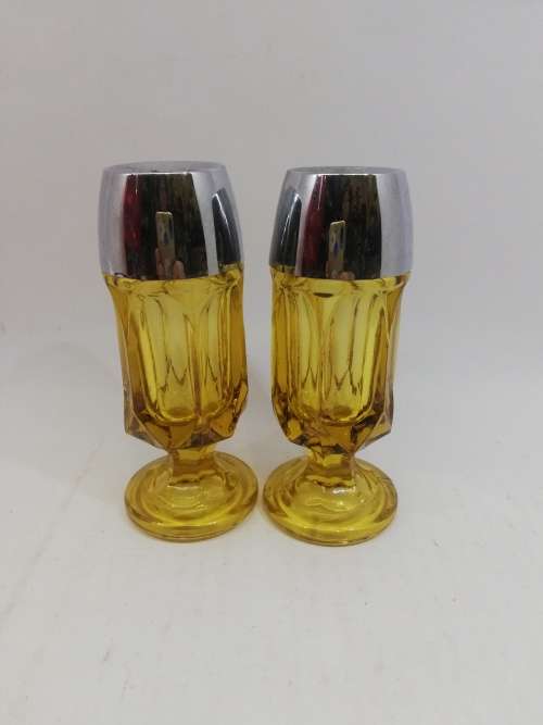 Retro Salt & Pepper Shakers. Vintage Amber Glass. One top damaged