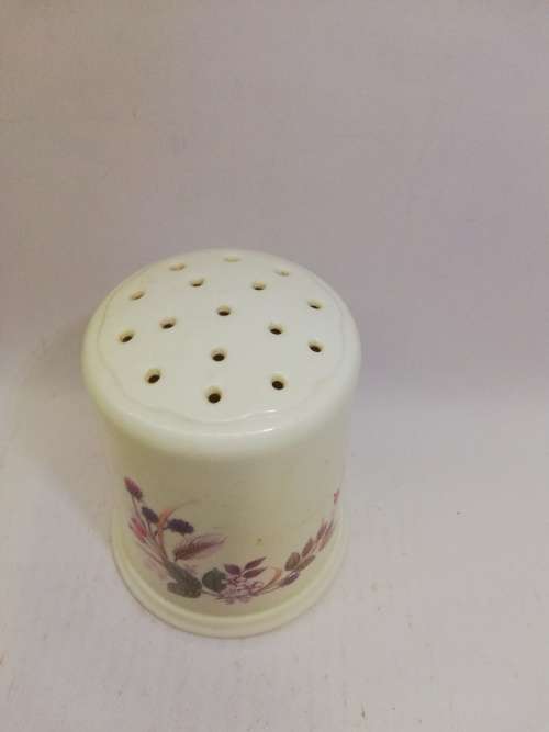 Vintage porcelain shaker - BIG