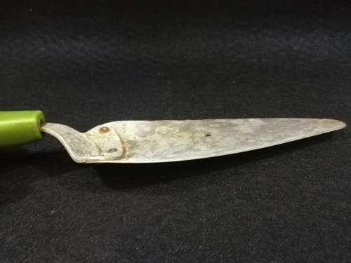 Vintage green scoop