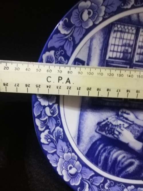 Plate - Special limited Collectors Edition nr 2721 The lace maker
