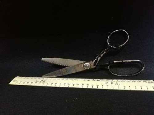 Big Vintage scissors Pinking shears
