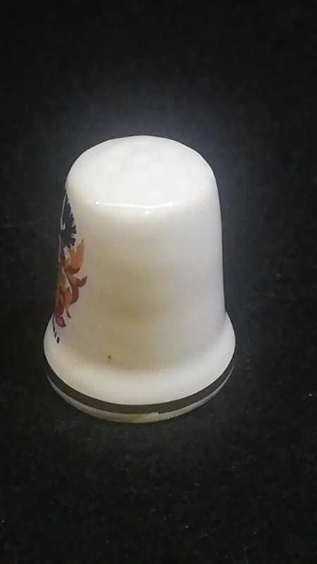 Porcelain thimble Tsumeb