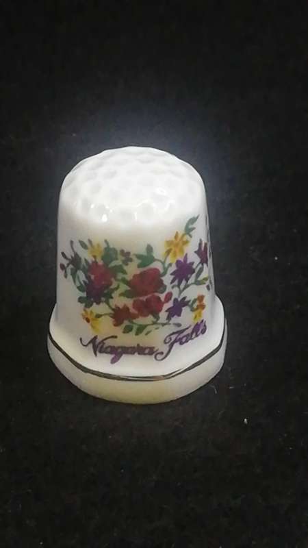 Porcelain thimble Niagra Falls