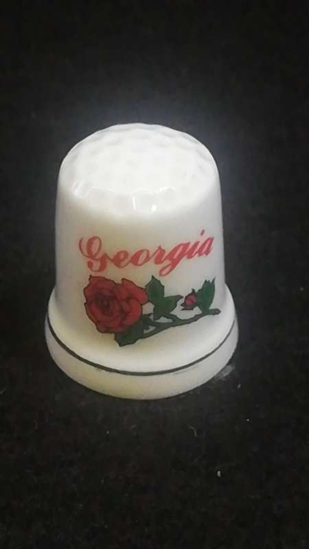 Porcelain thimble Georgia