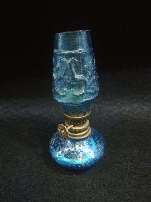 Small oil lamp
