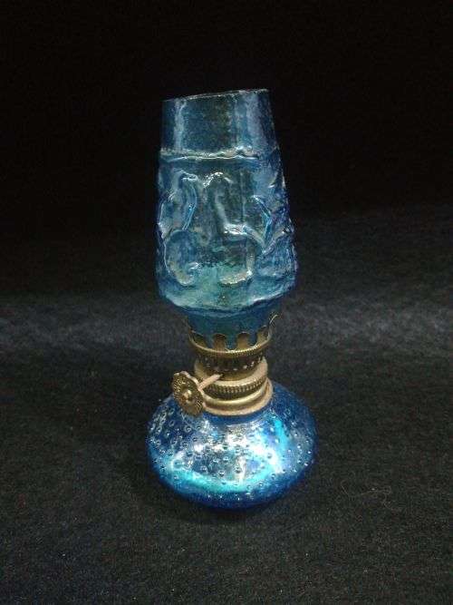 Small oil lamp